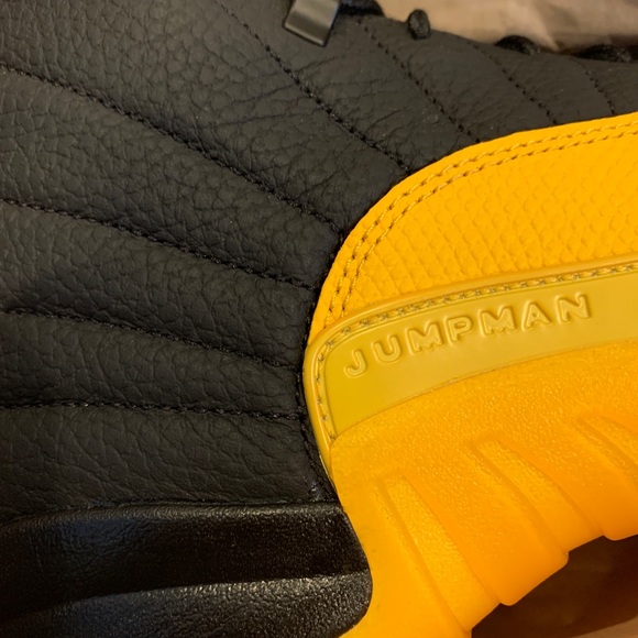 Jordan 12 University Gold retro - Picture 5 of 16